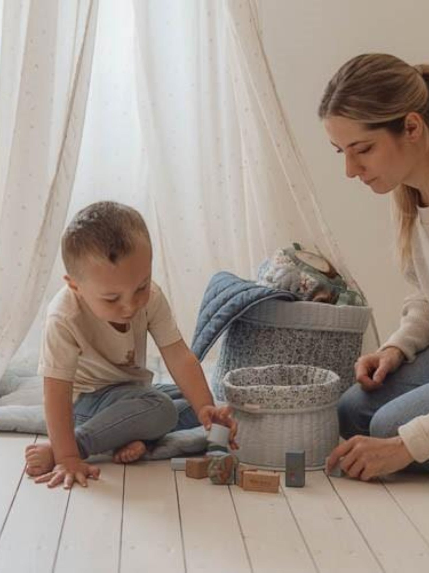 Cesto portaoggetti trapuntato piccolo Forest Adventure (reversibile) - Amici della foresta  BLU TE30944030 -  NANU' BABY