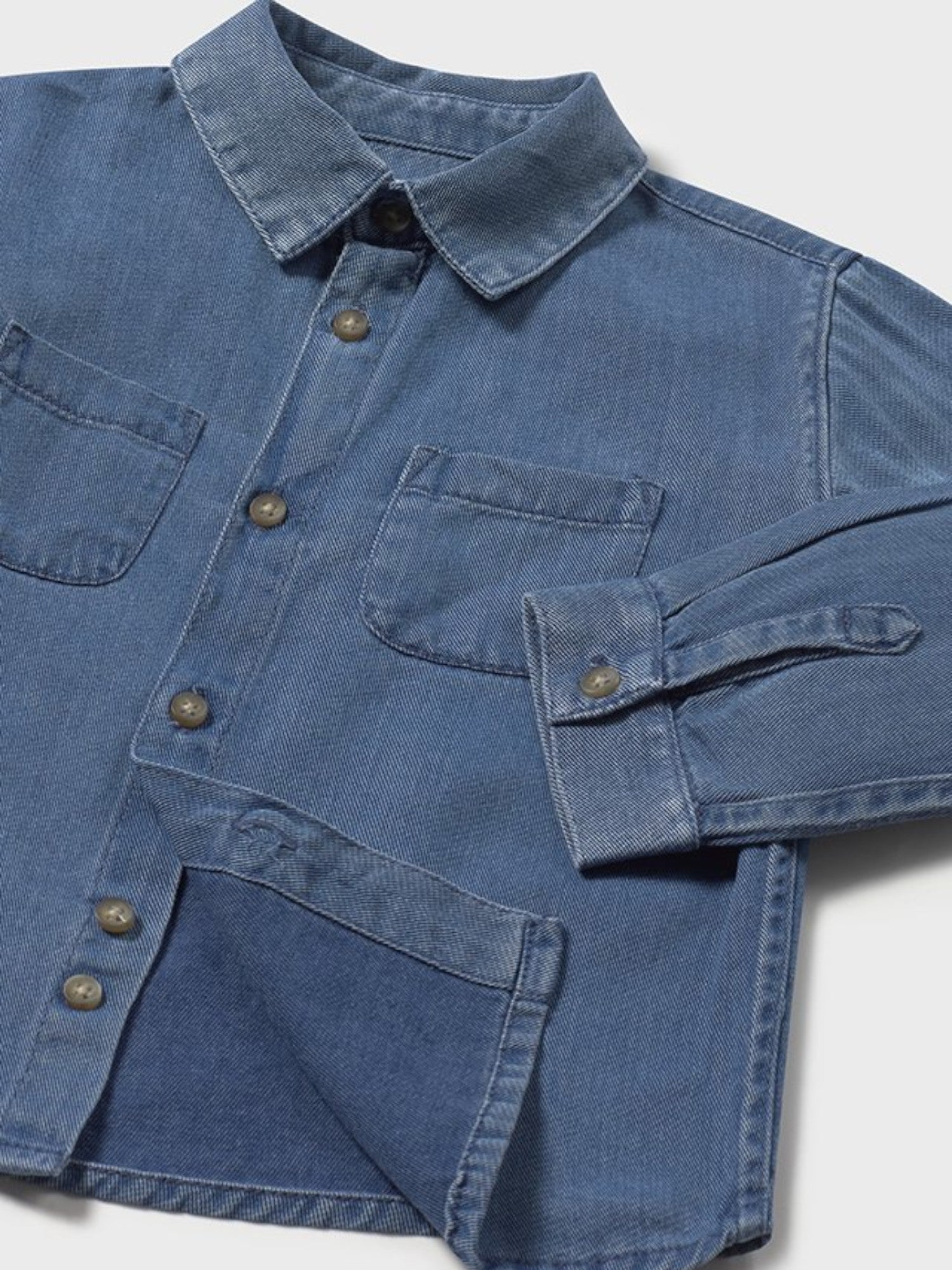 Boy's denim shirt, medium/large size, blue, 2108/5