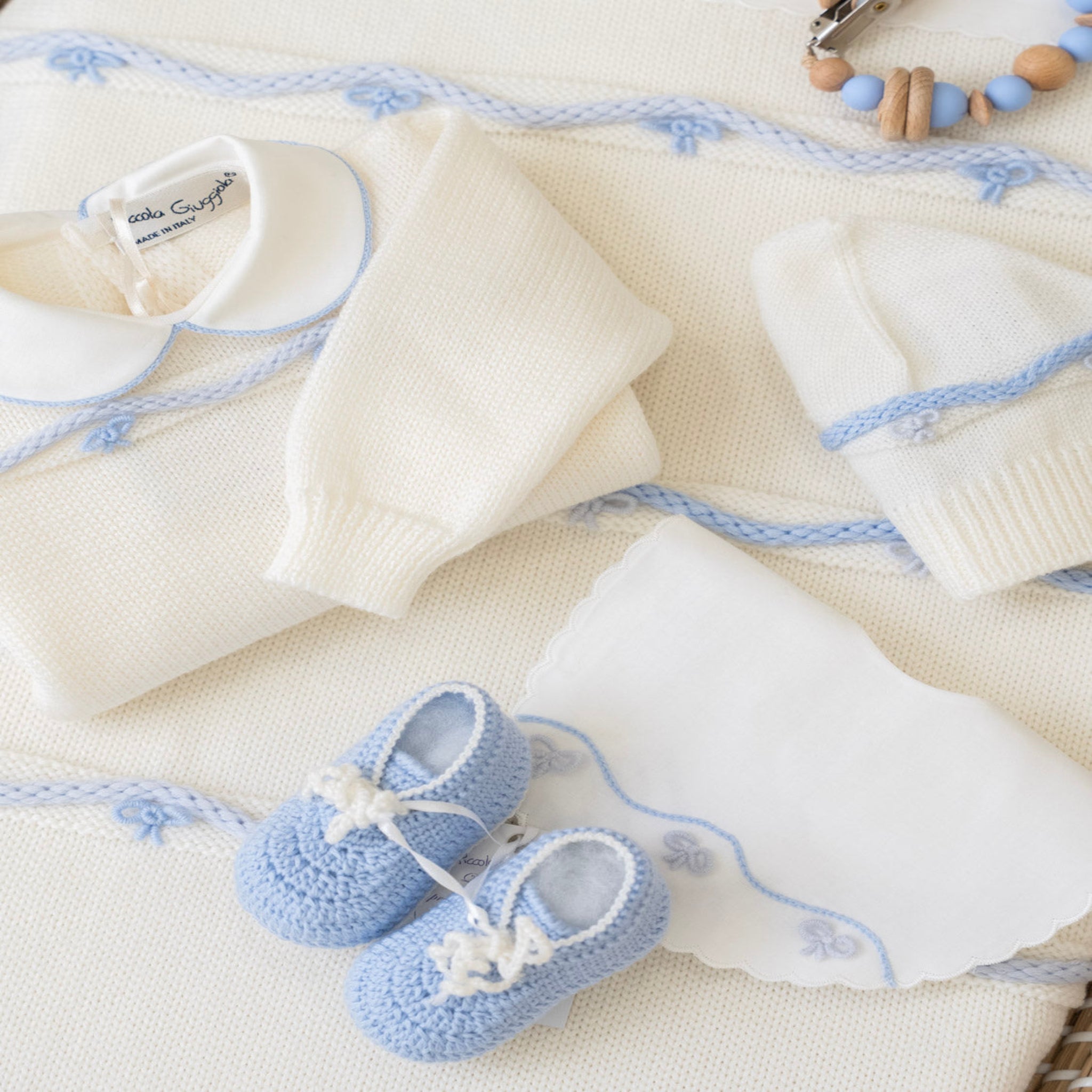 Batiste Drool Bib, Cotton, Gray Flakes, ARTEMIDE - Piccola Giuggiola