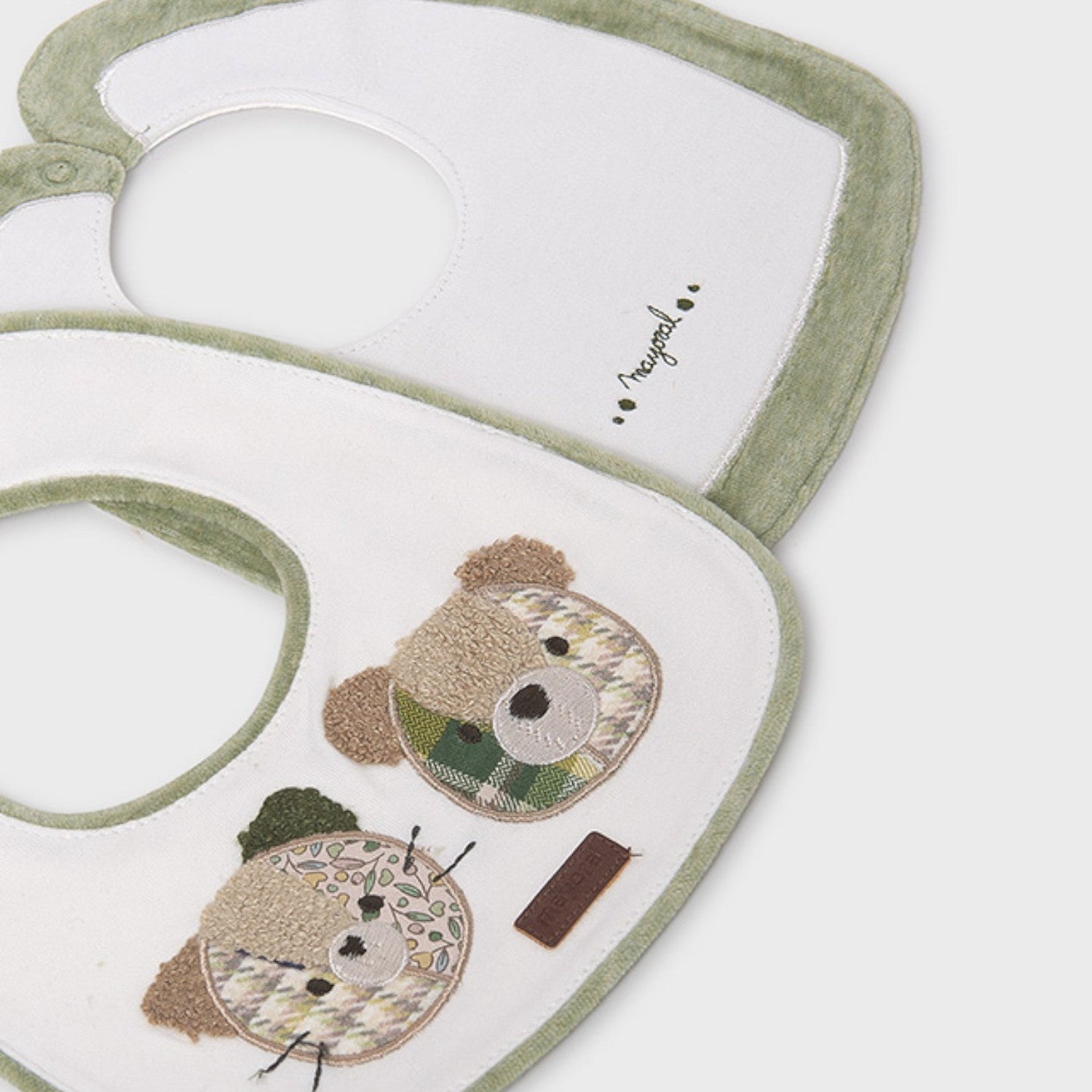 Green Baby Bib 9950/43