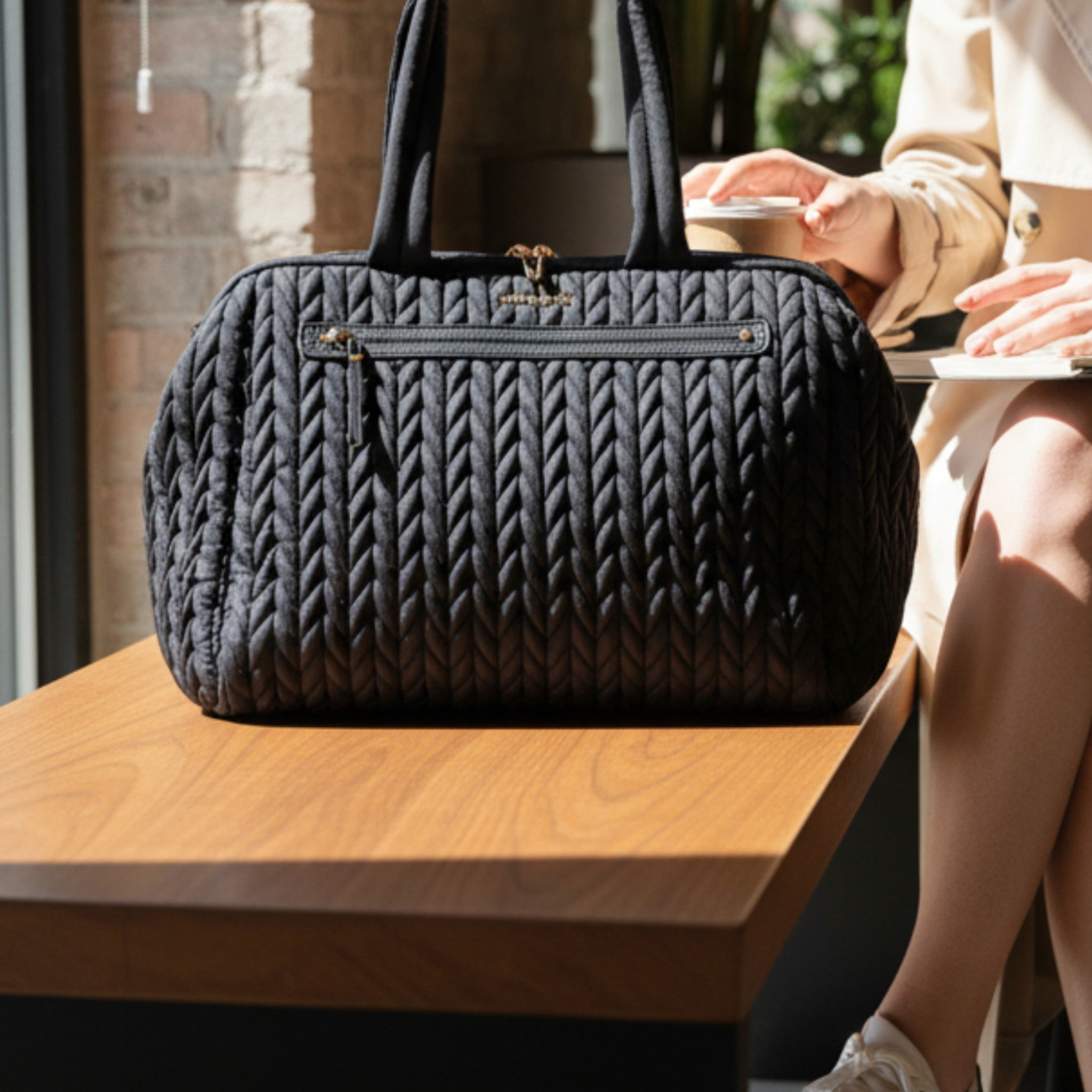 Borsa Weekend XL Nero LOVE BAG - Tessuto Premium