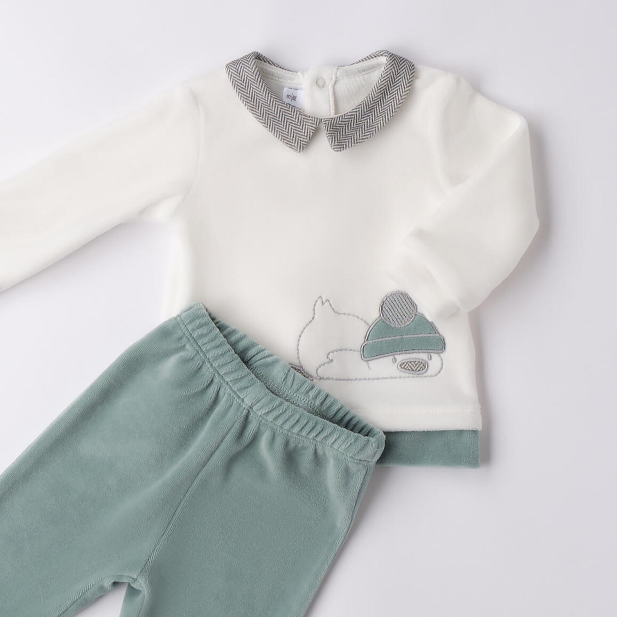 Two-Piece Chenille Baby Romper with Feet, White, 3F639/112