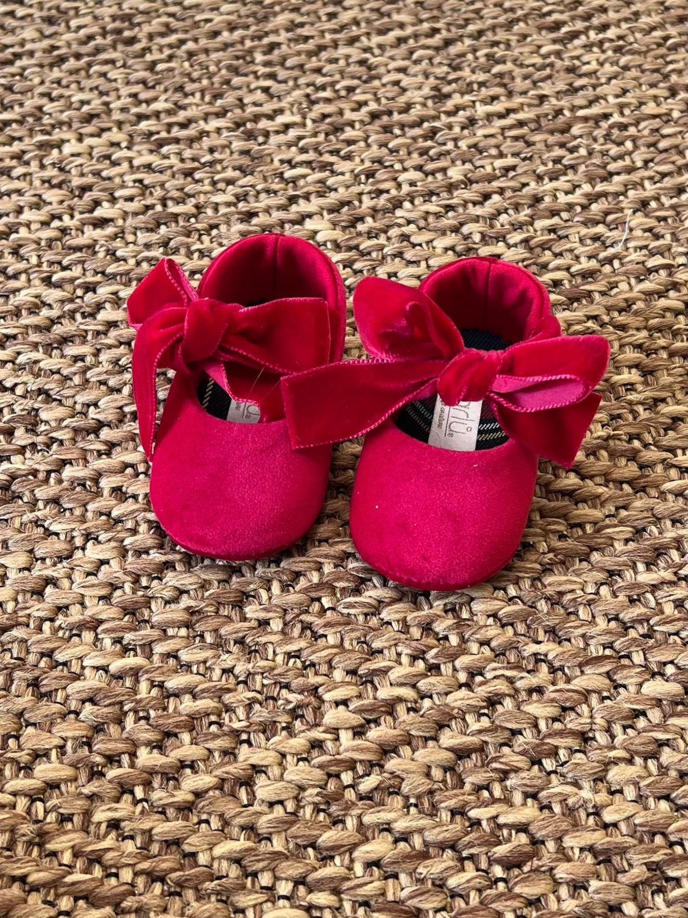 Red Girls' Shoes ROSSO IK313SC