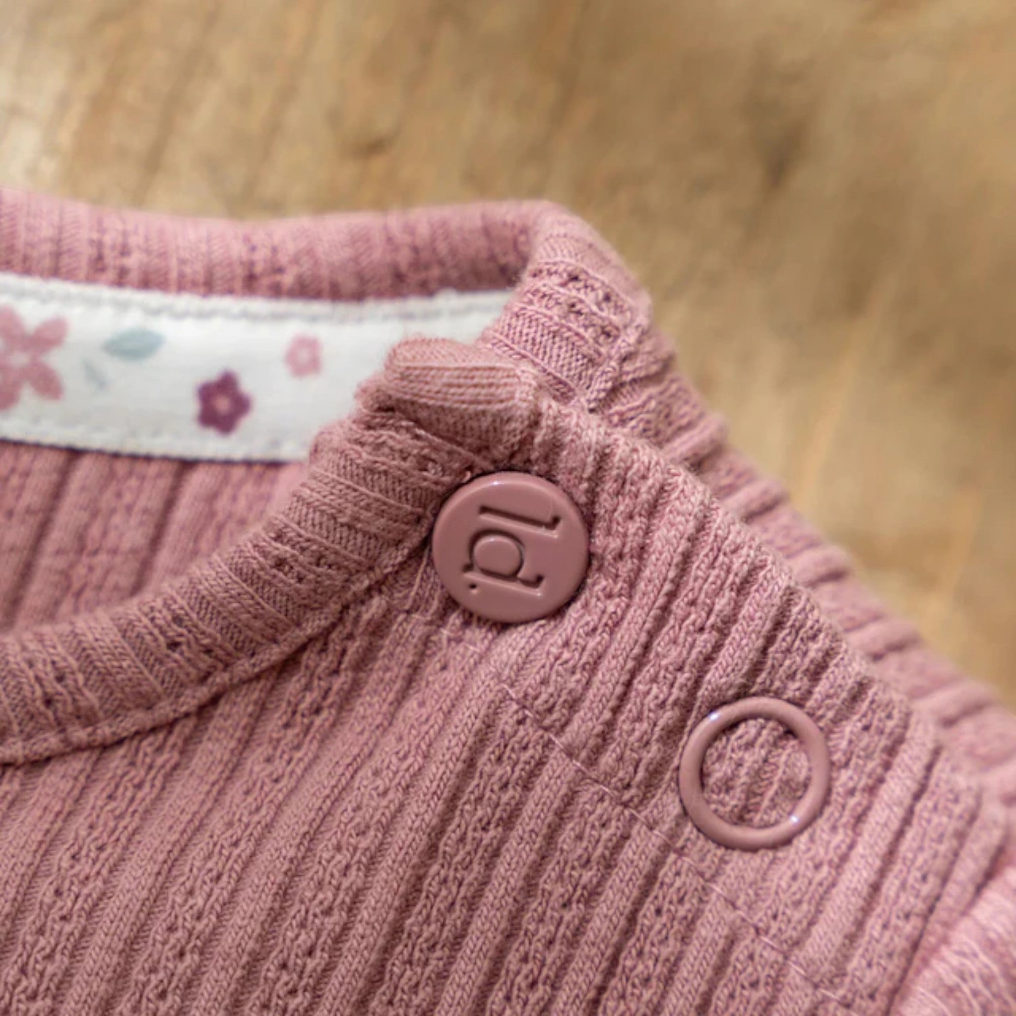 T-shirt a costine a manica lunga - Giardino delle fate  Rosa CL25091013