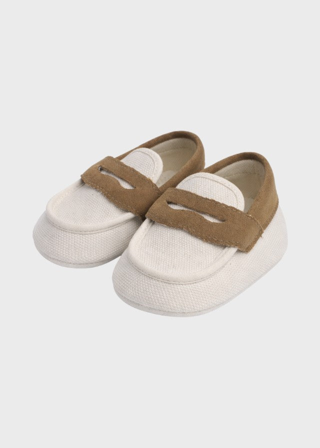 White Beige Tassel Moccasin