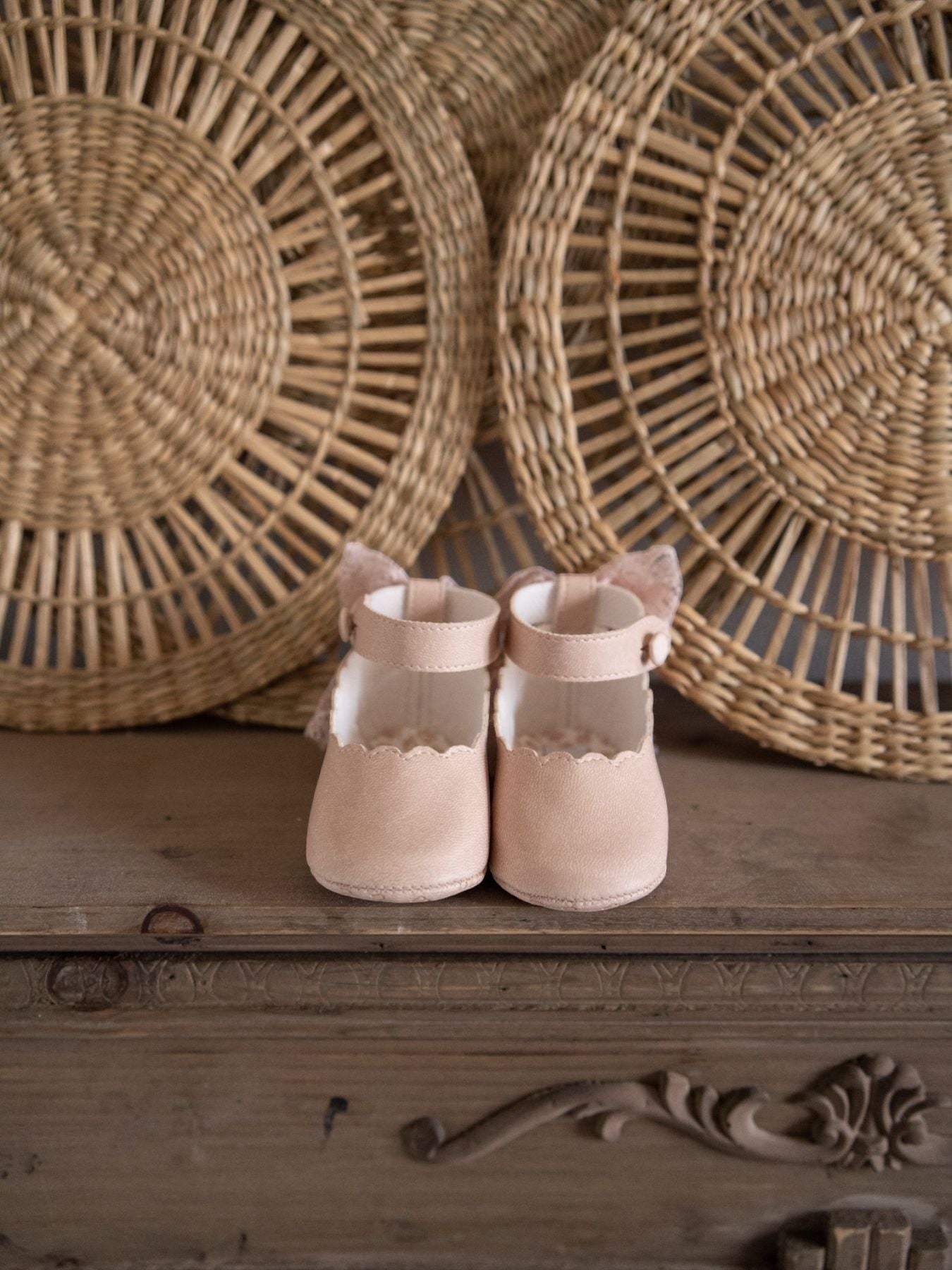 Pink Fabric Ballerina Shoes for Girls EN823SC