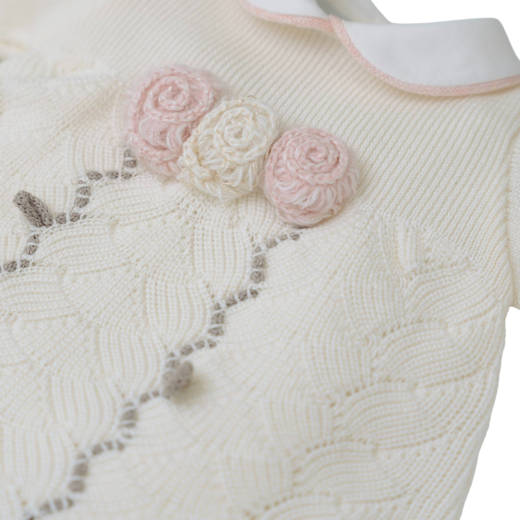 100% Virgin Wool Newborn Baby Set, Vanilla Color, Floral Embroidery IN2519