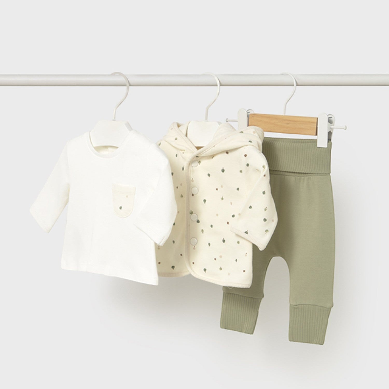 Green Baby Boy's Outfit 2631/48