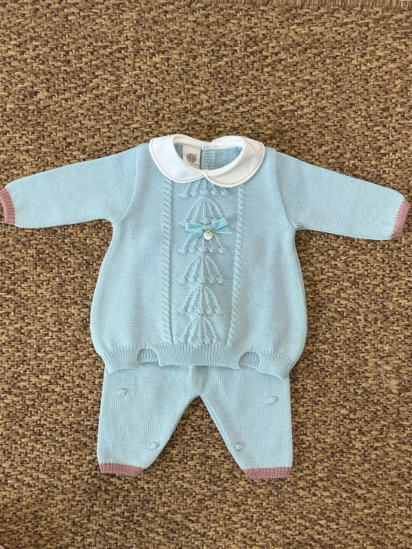 Newborn Set with Bells and Velvet Bow for Newborns in GREEN IG1519