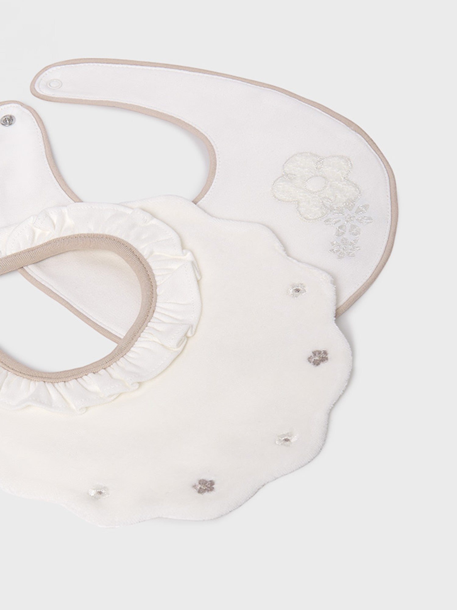 Bavetta Neonata 9952/52 corredino e abbigliamento neonato | NANU' BABY