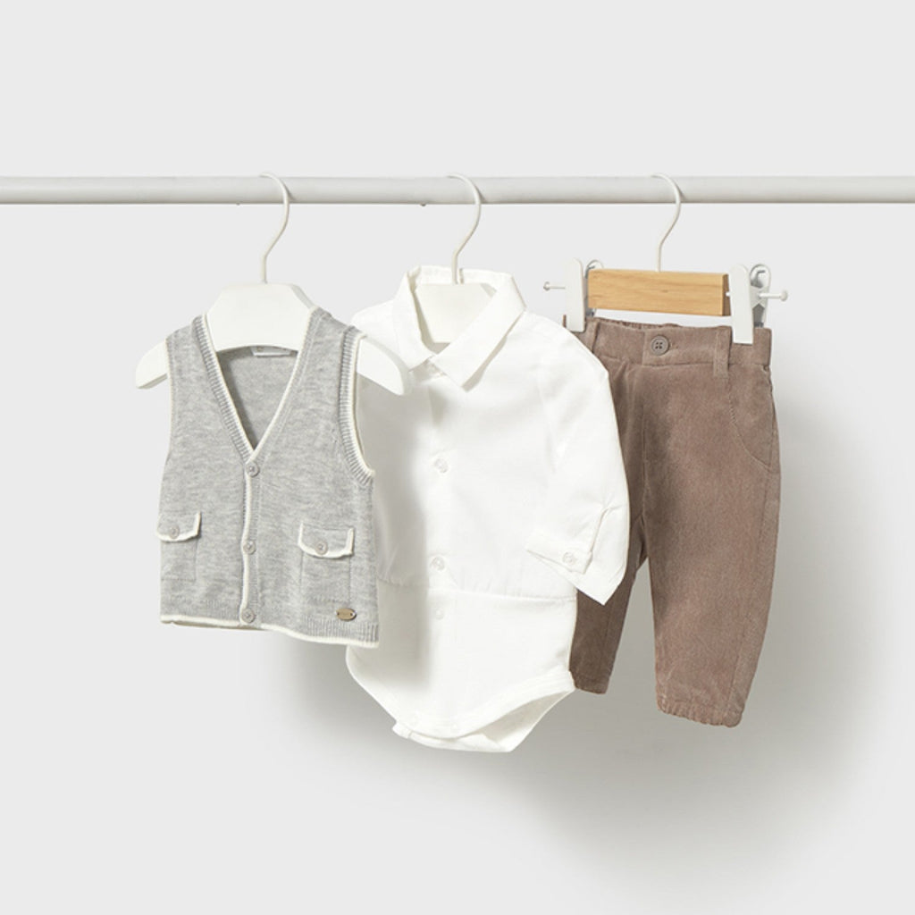 Brown Boy's Suit 2582/39