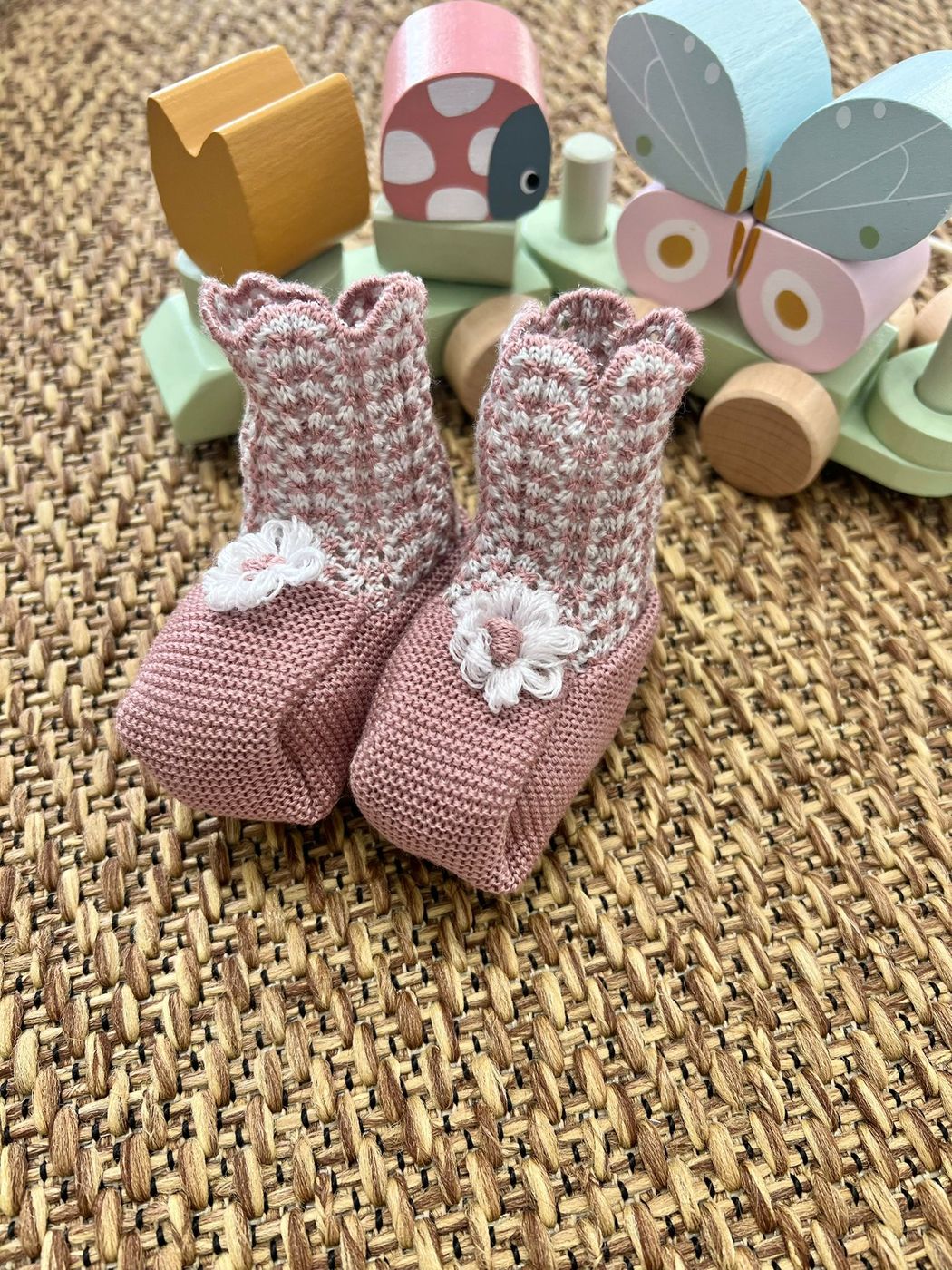 MELOGRANO Newborn Booties IF11S