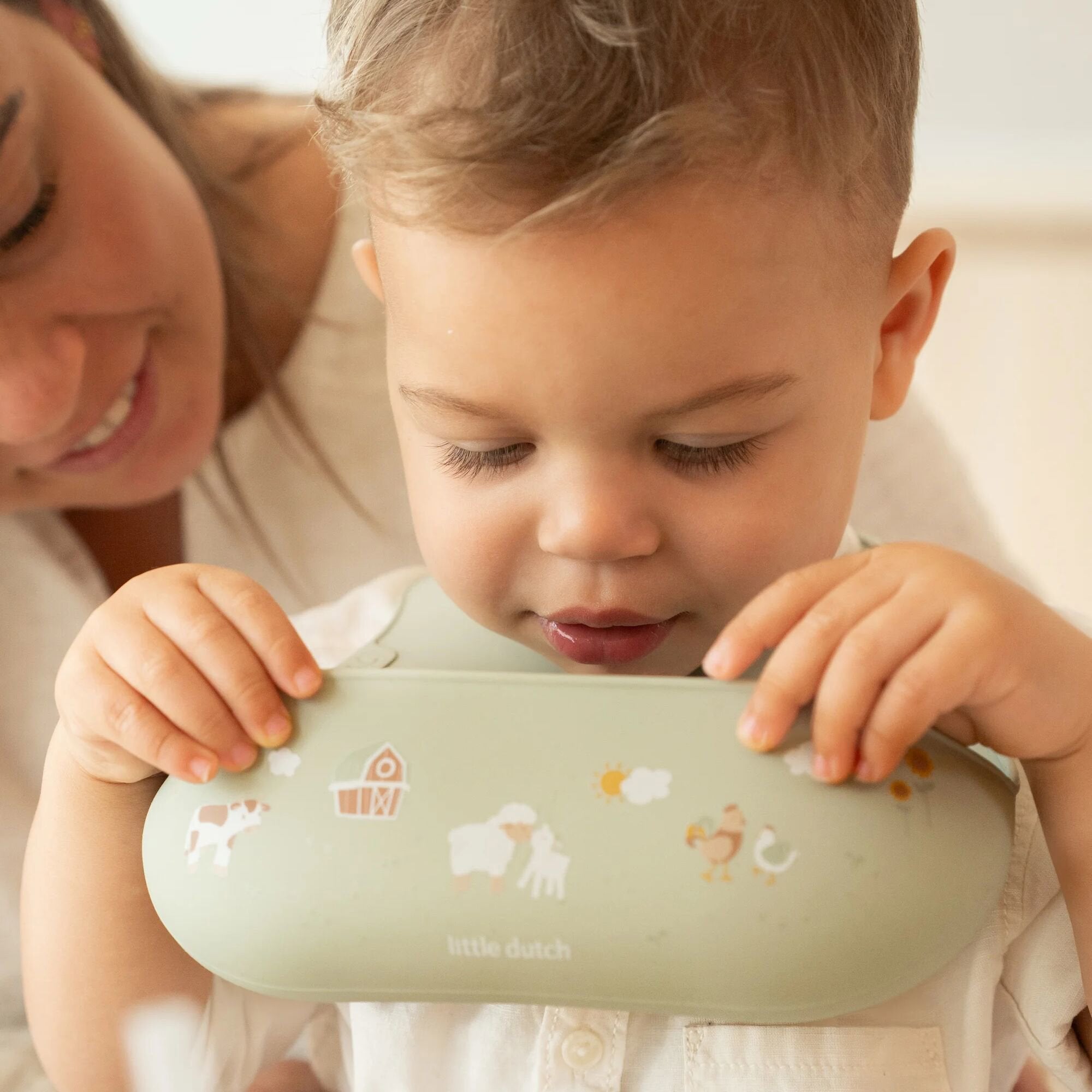 Bavetta in silicone  Verde 108034565399 -  NANU' BABY