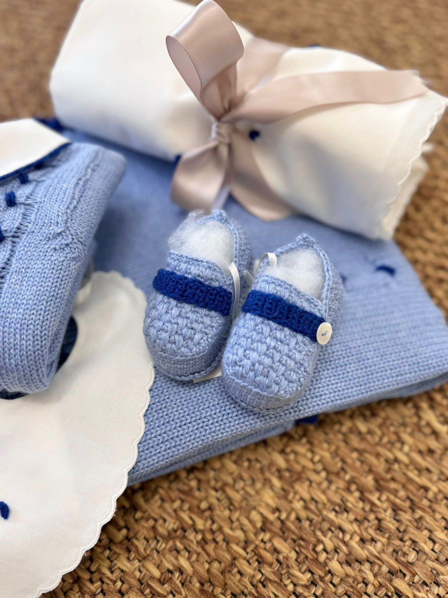 BENIAMINO/COOR Newborn Sky Birth Coordinated Set