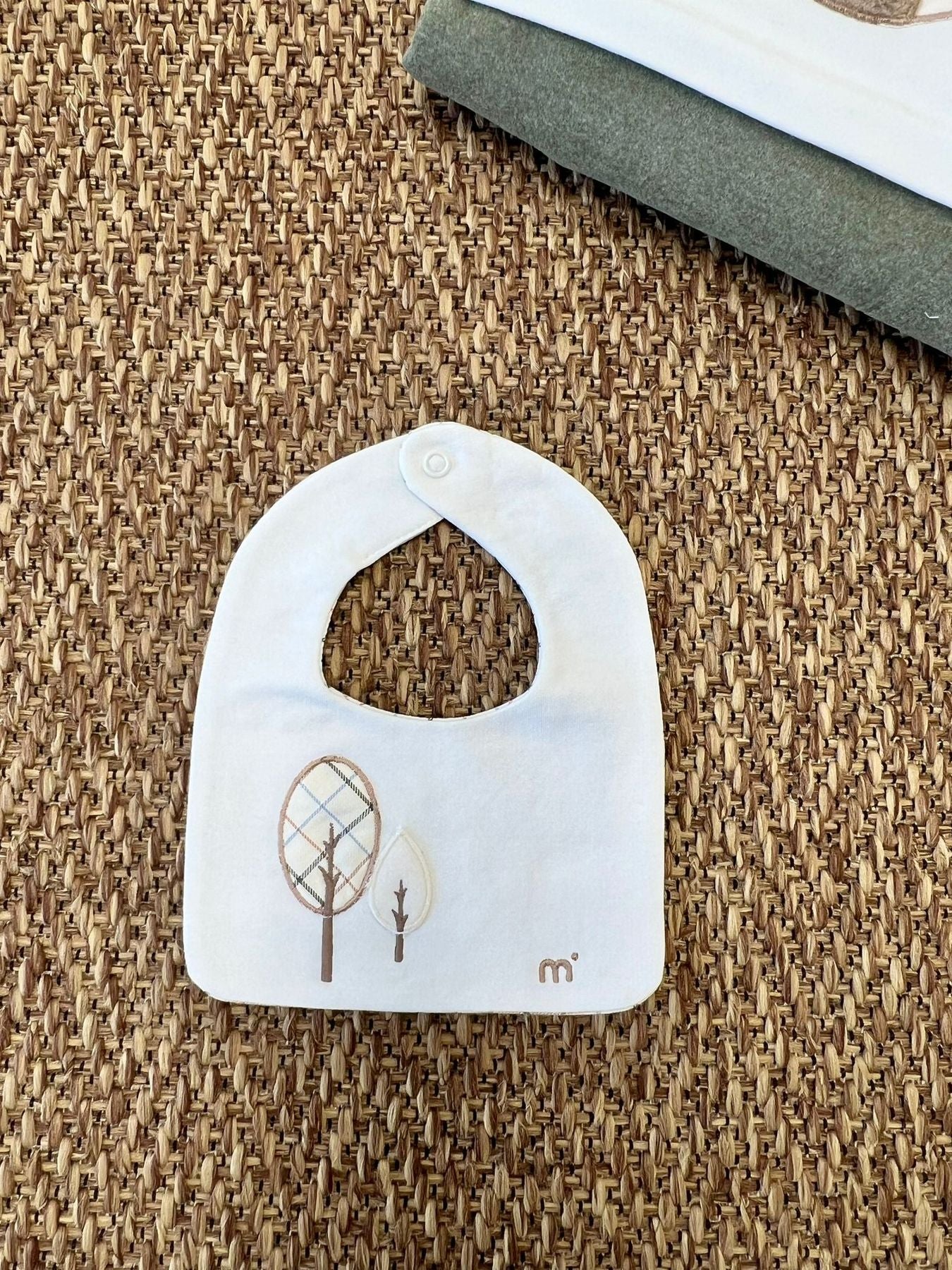 Tender Baby Hedgehog Bib Vanilla IG72BAV